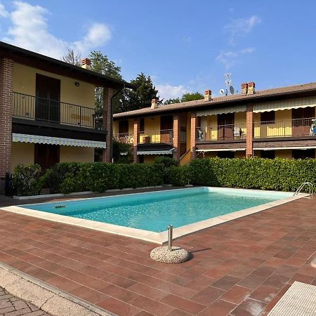 Pool - Marge Apartment - By Host4U Padenghe sul Garda Kültér fotó